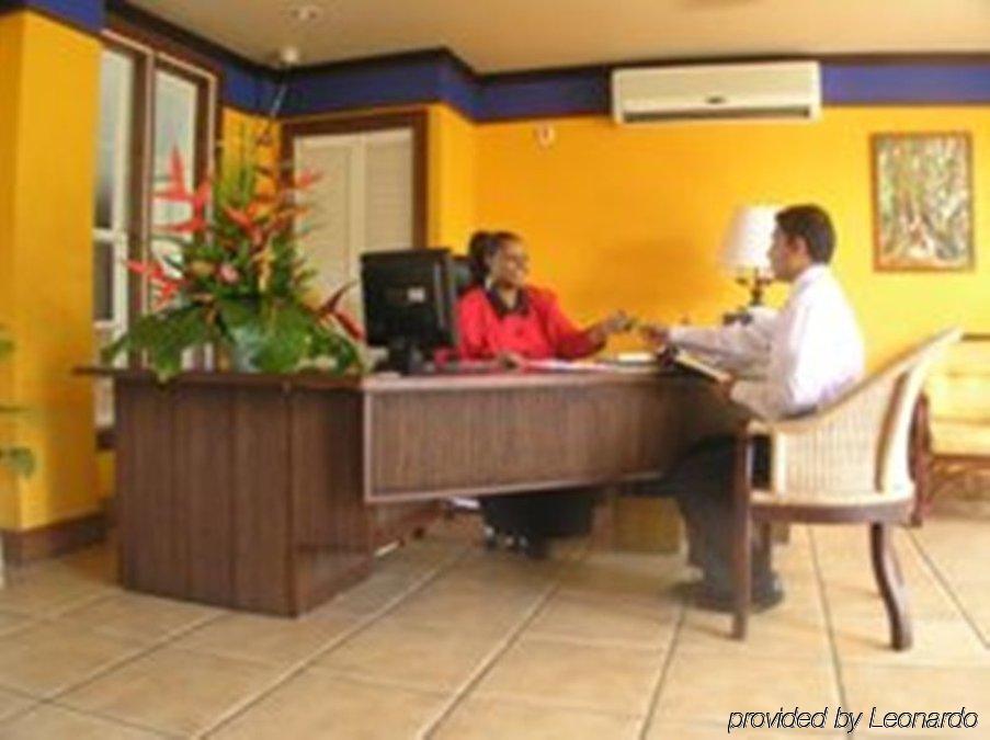 ג'ורג'טאון Cara Lodge Hotel מראה פנימי תמונה