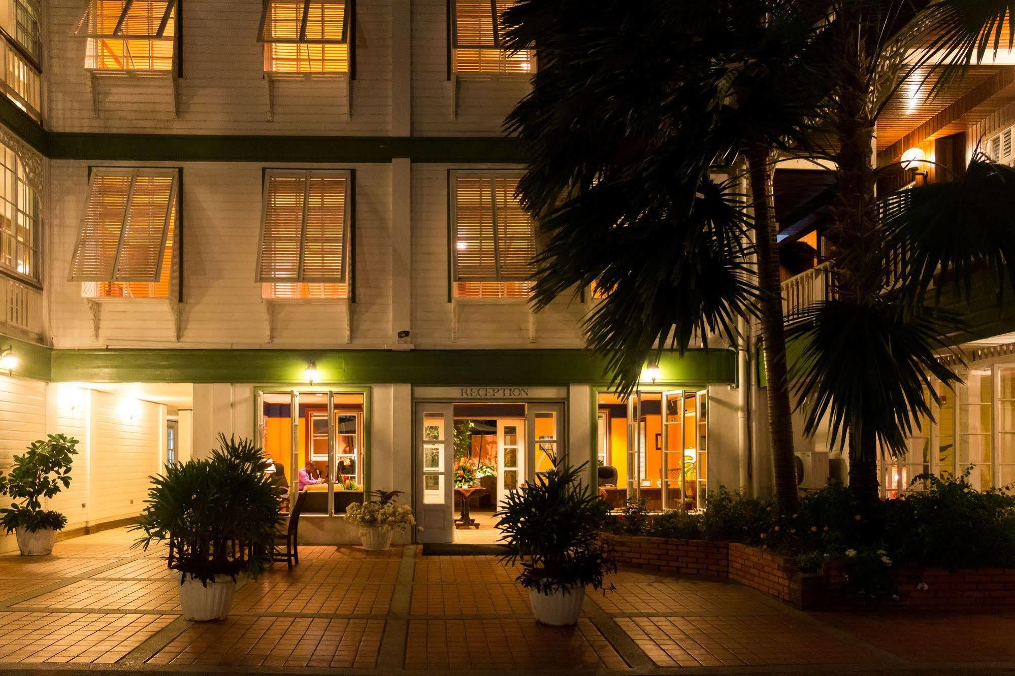 ג'ורג'טאון Cara Lodge Hotel מראה חיצוני תמונה